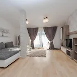 Beautiful Horizon Villa