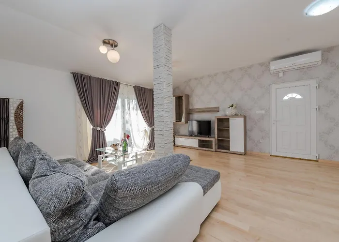 فيلة Beautiful Horizon زادار