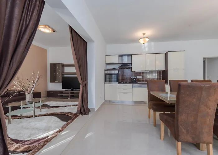 Beautiful Horizon فيلة زادار