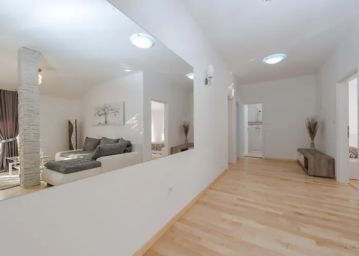 Beautiful Horizon Villa