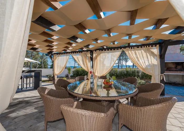 Beautiful Horizon Willa